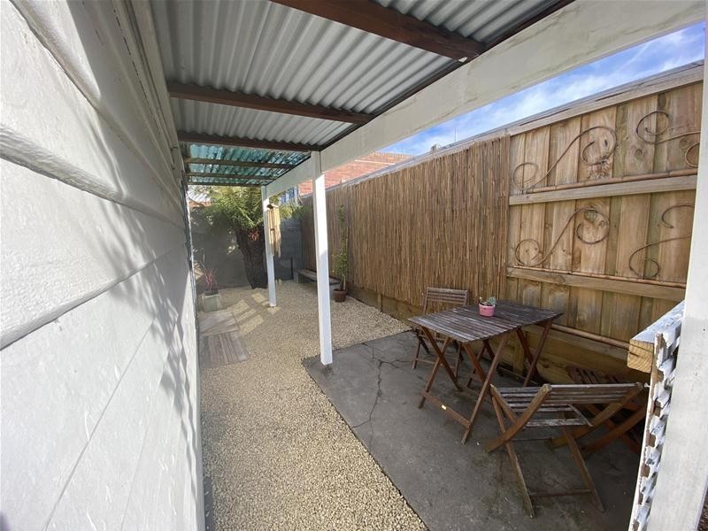 2 Sale Street, Huonville TAS 7109