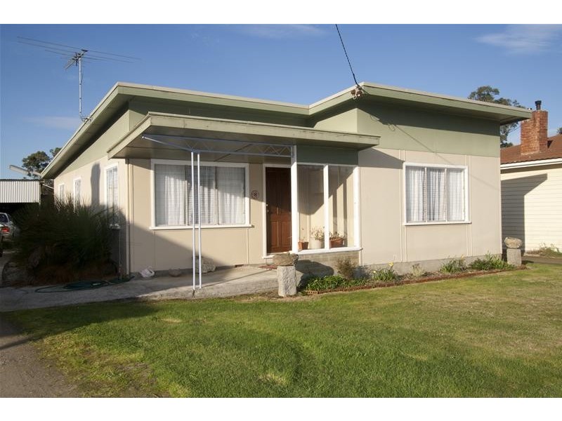 8 Agnes Street, Ranelagh TAS 7109