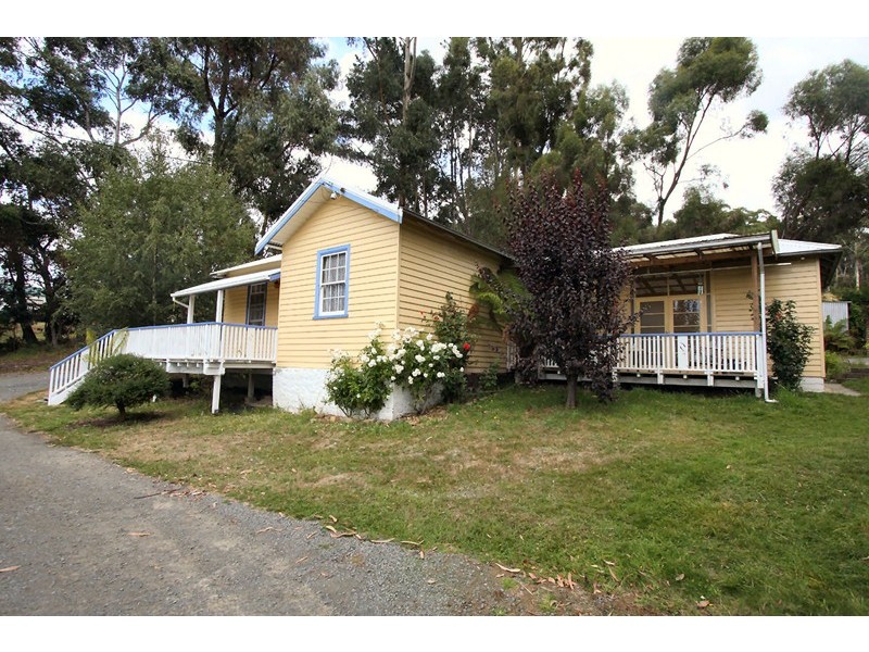 9 Evans Road, Port Huon TAS 7116