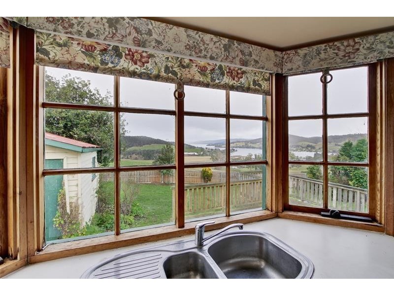 130 Winns Road, Cygnet TAS 7112