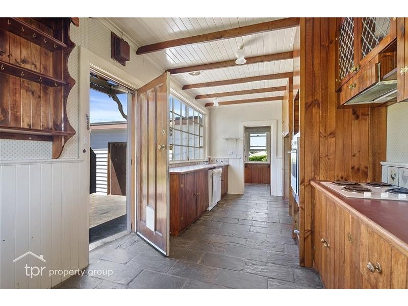 76 Pages Road, Grove TAS 7109