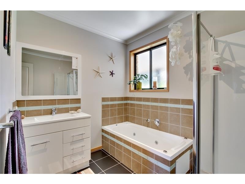 14 Cornelia Close, Ranelagh TAS 7109