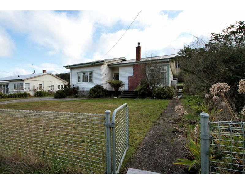2752 Huon Highway, Huonville TAS 7109