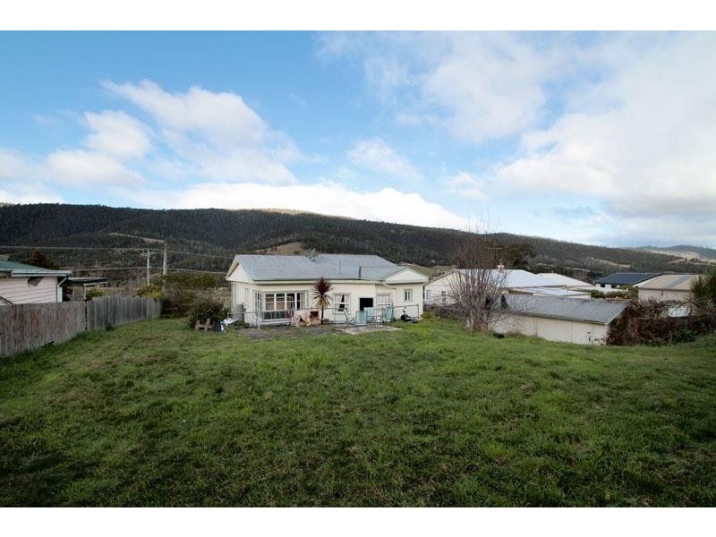 2752 Huon Highway, Huonville TAS 7109