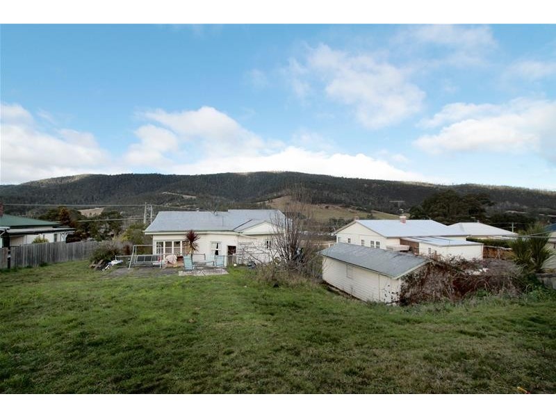 2752 Huon Highway, Huonville TAS 7109