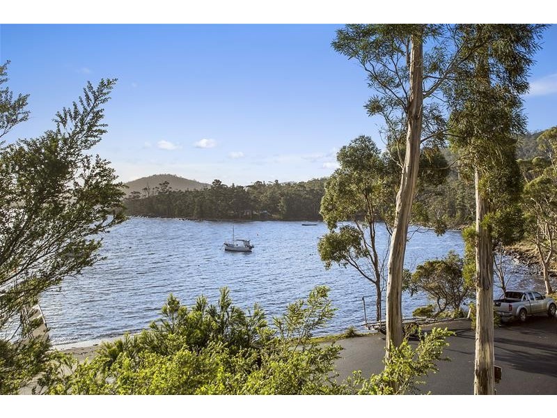 12 Charlotte Cove Road, Charlotte Cove TAS 7112