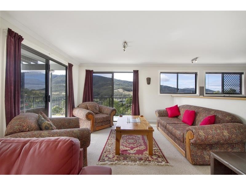 9 Riverview Lane, Huonville TAS 7109