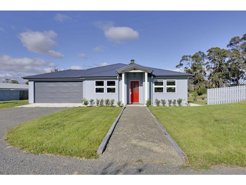 13 Burwood Street, Huonville TAS 7109
