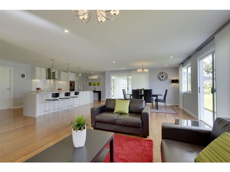 13 Burwood Street, Huonville TAS 7109