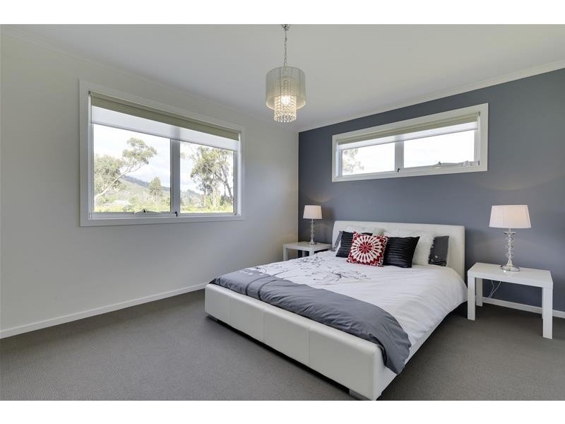 13 Burwood Street, Huonville TAS 7109