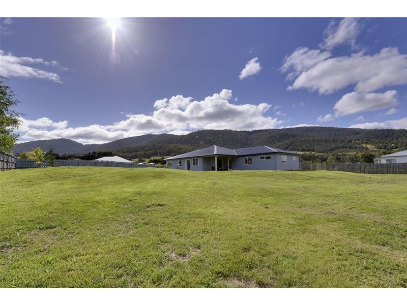 13 Burwood Street, Huonville TAS 7109