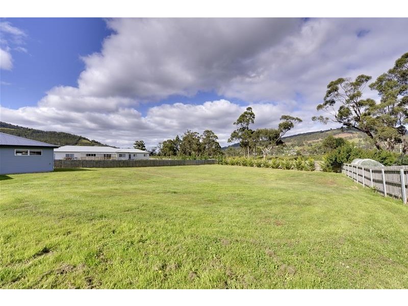 13 Burwood Street, Huonville TAS 7109