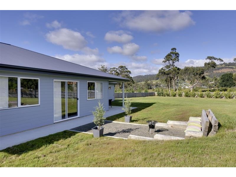 13 Burwood Street, Huonville TAS 7109