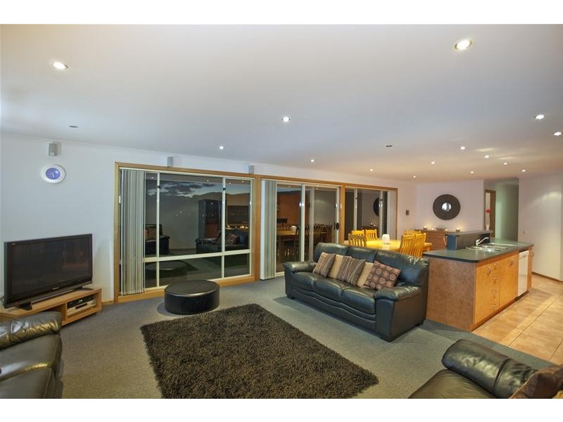 100A Voss Road, Huonville TAS 7109