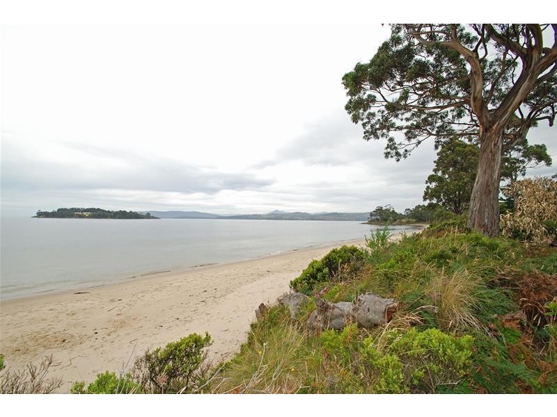 37 Lovering Avenue, Verona Sands TAS 7112