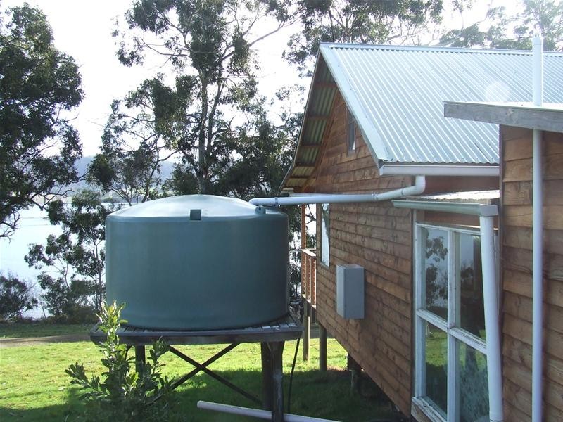 720 Cygnet Coast Road, Petcheys Bay TAS 7109