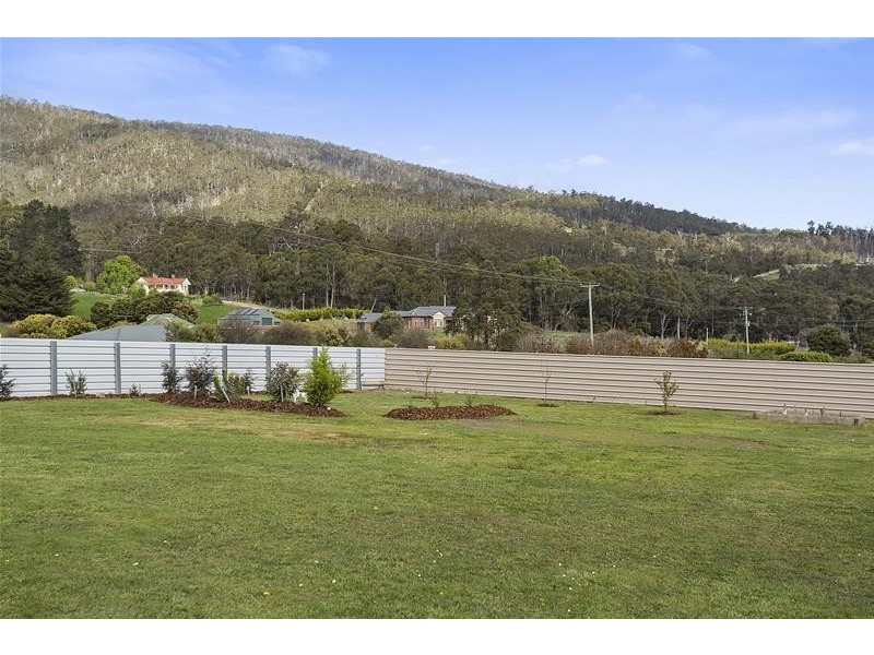 1 Burwood Street, Huonville TAS 7109