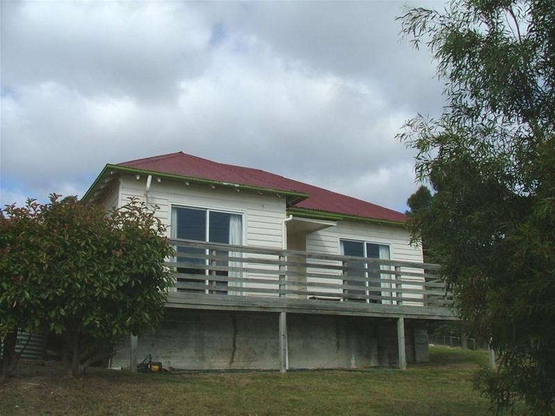 836 Cygnet Coast Road, Lower Wattle Grove TAS 7109