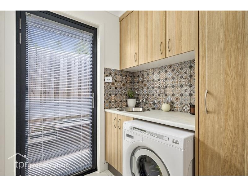 7 Pear Tree Close, Huonville TAS 7109