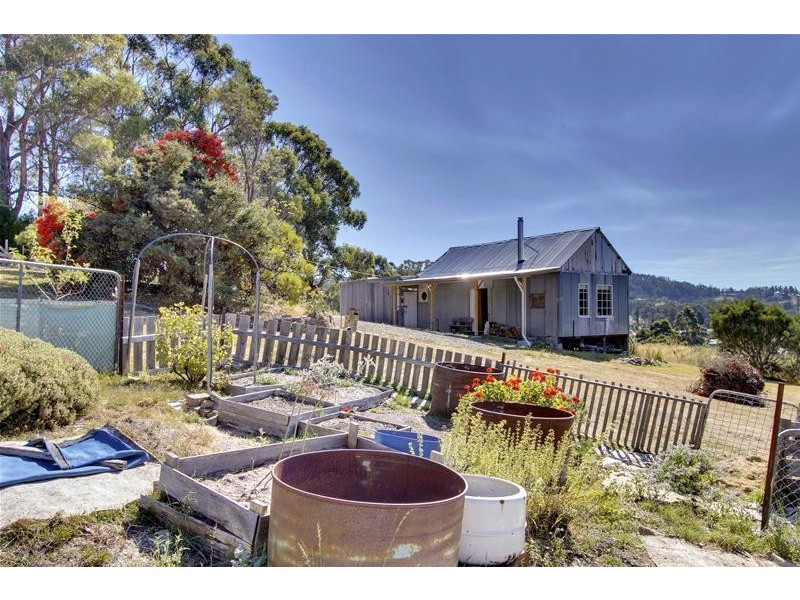 17 Church Street, Cygnet TAS 7112