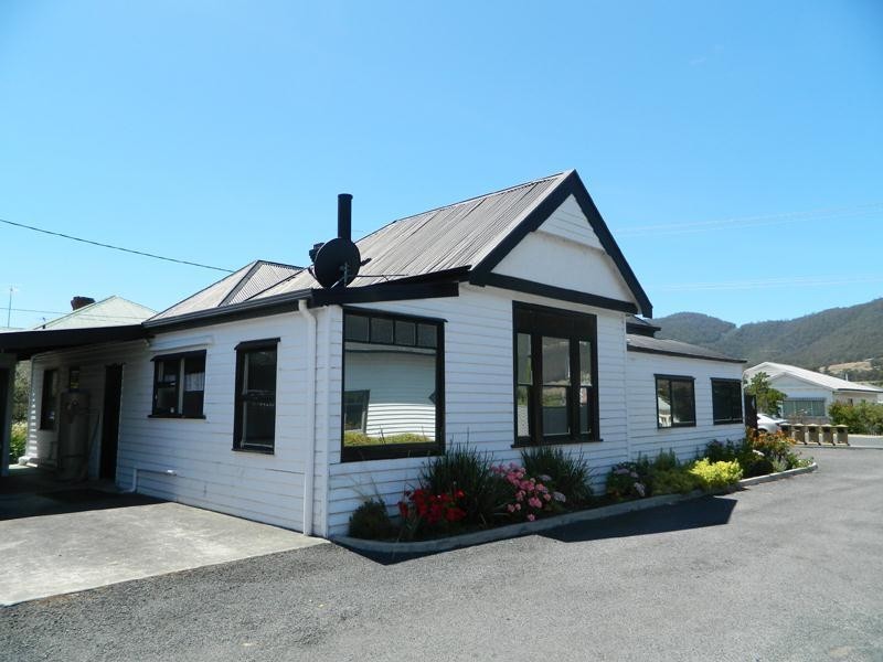 97 Main Street, Huonville TAS 7109