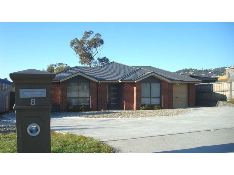 8 Yarraman Drive, Kingston TAS 7050
