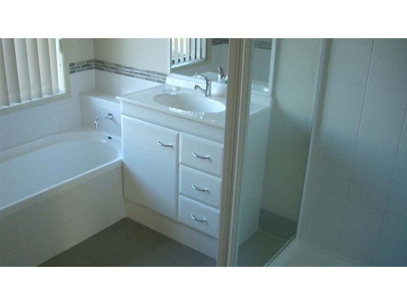 8 Yarraman Drive, Kingston TAS 7050