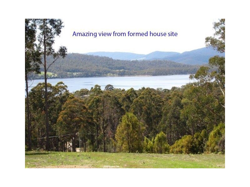 17 Stella Court, Surges Bay TAS 7116