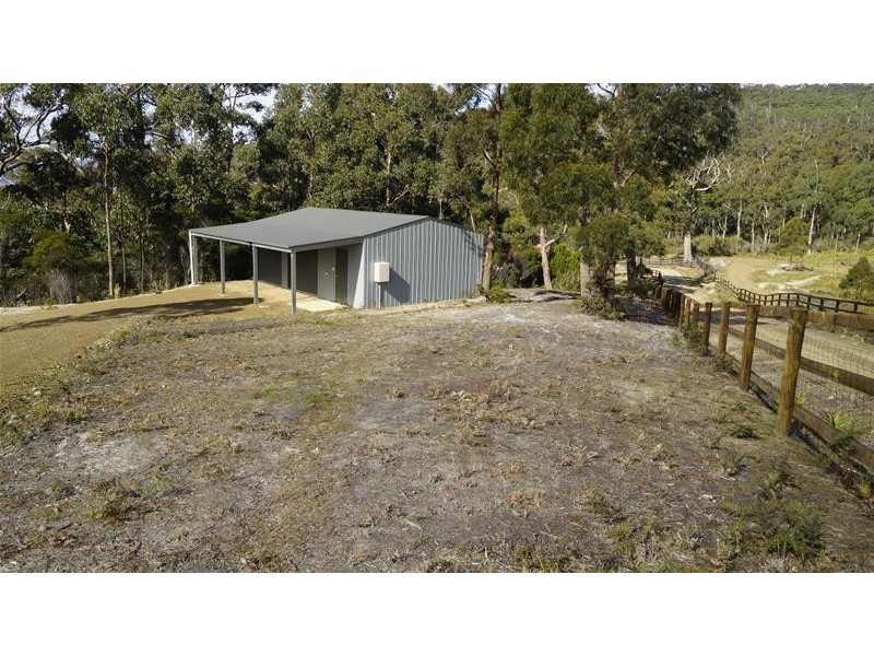 17 Stella Court, Surges Bay TAS 7116