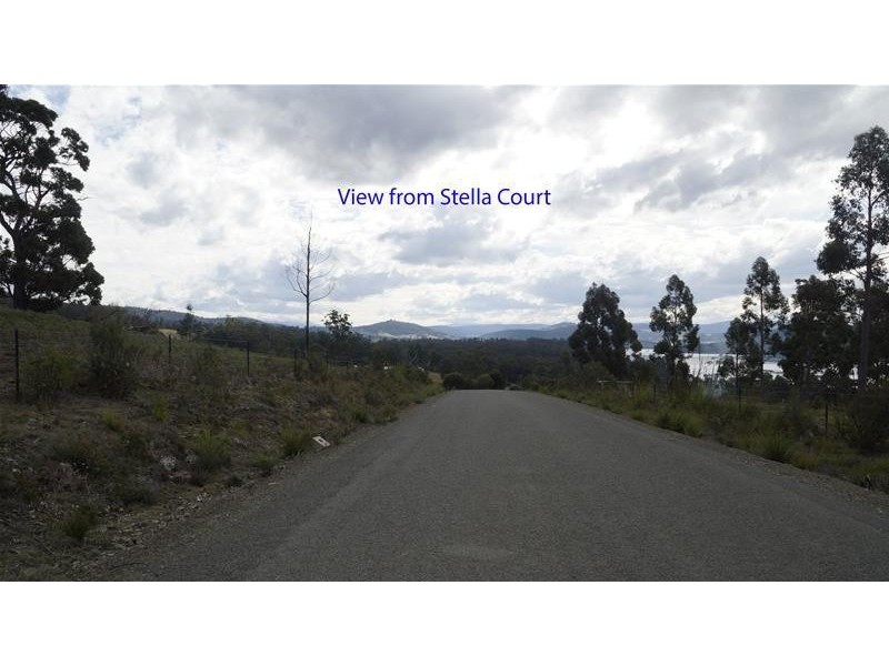 17 Stella Court, Surges Bay TAS 7116