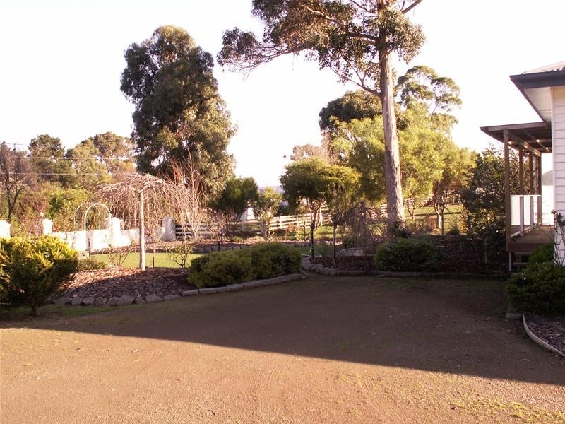 15 Wilsons Road, Deep Bay TAS 7112