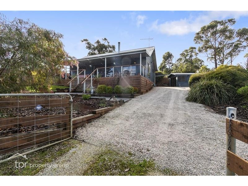 4 Sandrock Loop, Abels Bay TAS 7112