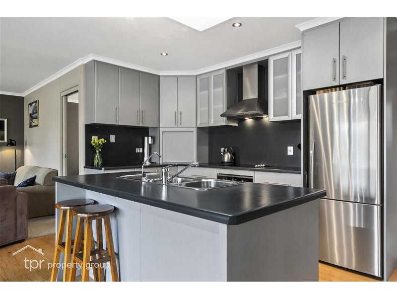 4 Sandrock Loop, Abels Bay TAS 7112