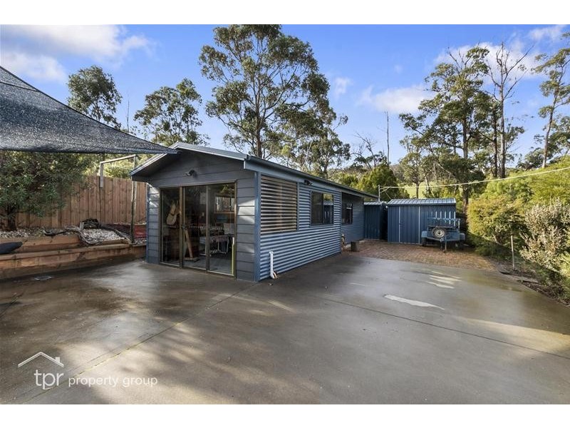 4 Sandrock Loop, Abels Bay TAS 7112