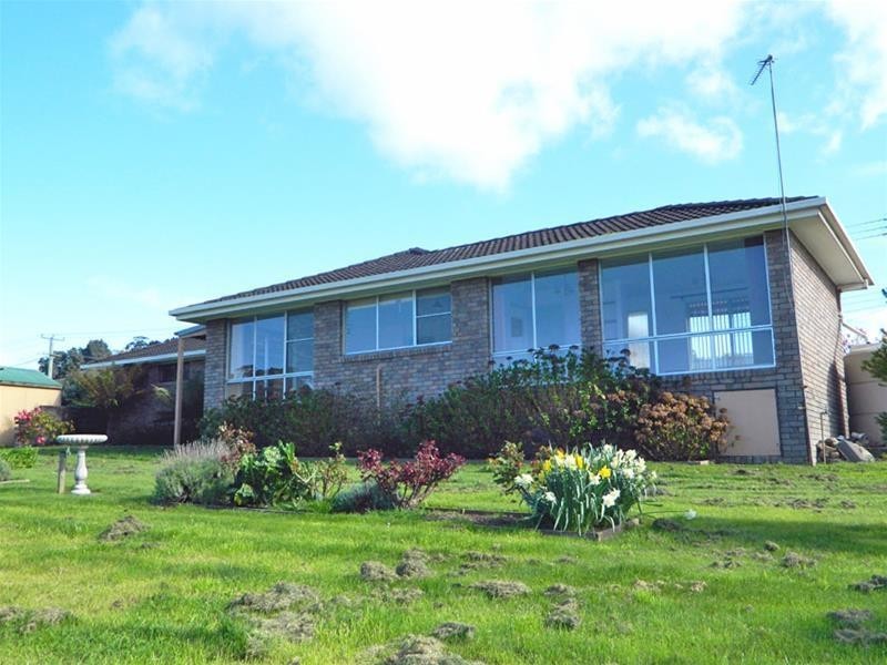 13 Jetty Road, Cygnet TAS 7112