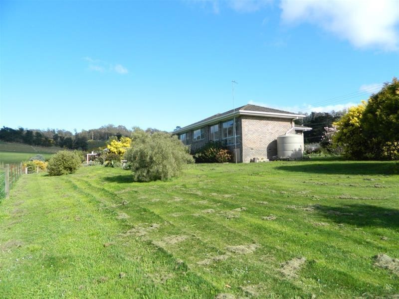 13 Jetty Road, Cygnet TAS 7112