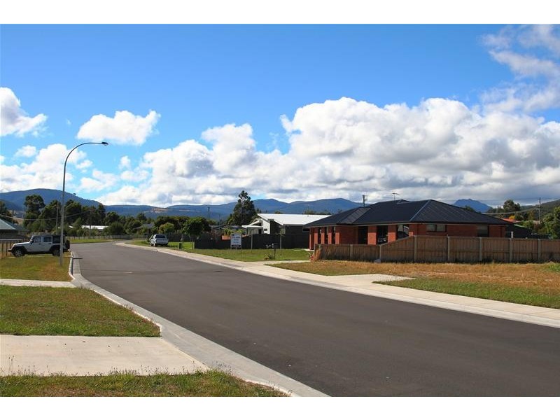 8 Ellison Street, Huonville TAS 7109