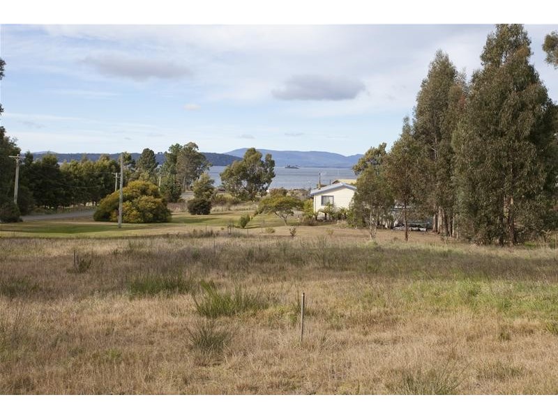25 Cemetery Road, Dover TAS 7117