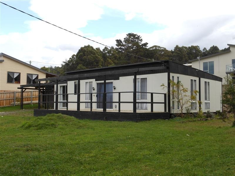 6 Crooke Street, Port Huon TAS 7116