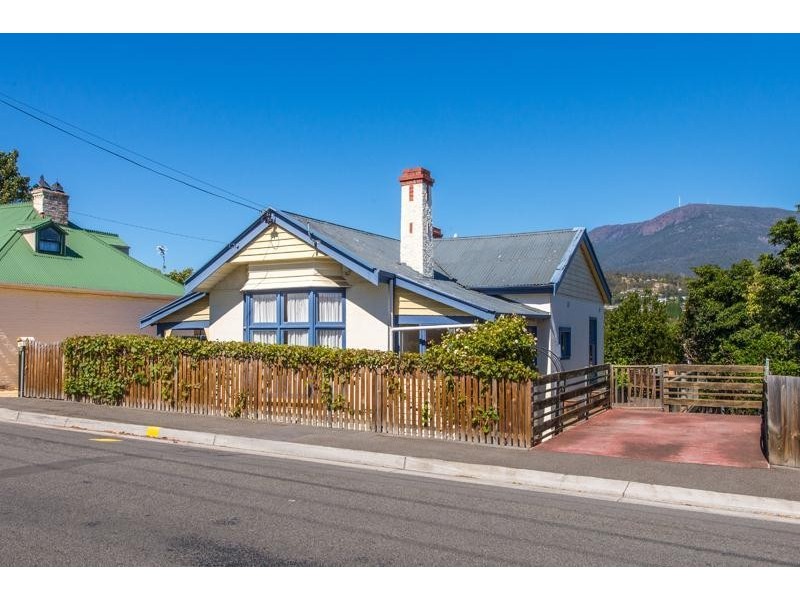 10 Pirie Street, New Town TAS 7008