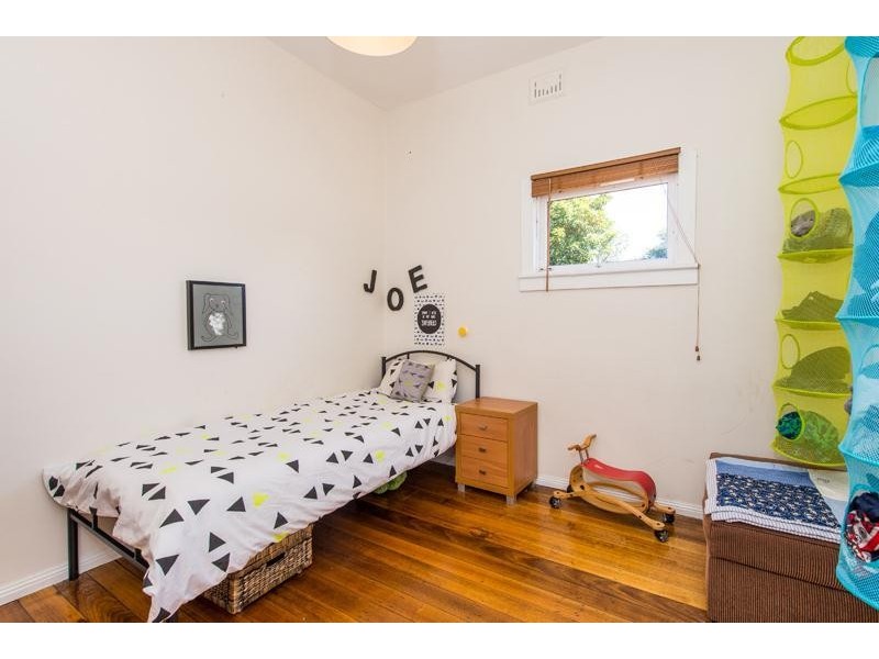 10 Pirie Street, New Town TAS 7008