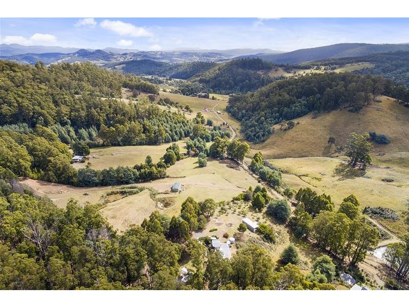 100 Coal Mine Road, Gardners Bay TAS 7112