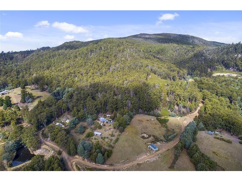 100 Coal Mine Road, Gardners Bay TAS 7112