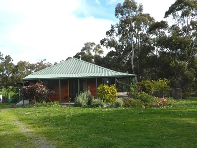 12 Walters Road, Wattle Grove TAS 7109