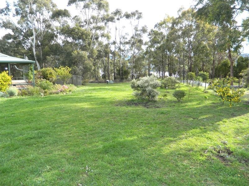 12 Walters Road, Wattle Grove TAS 7109