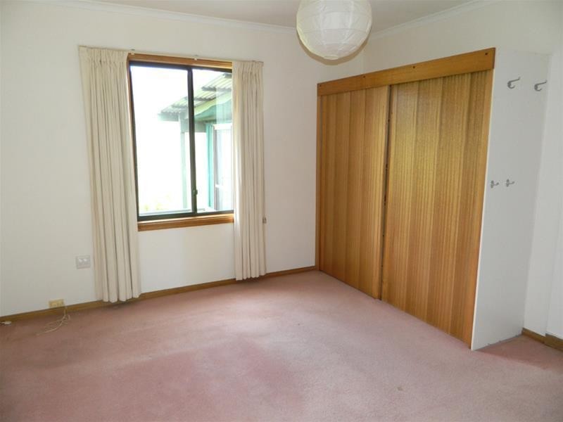 12 Walters Road, Wattle Grove TAS 7109