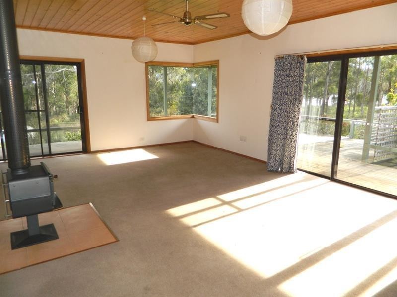 12 Walters Road, Wattle Grove TAS 7109