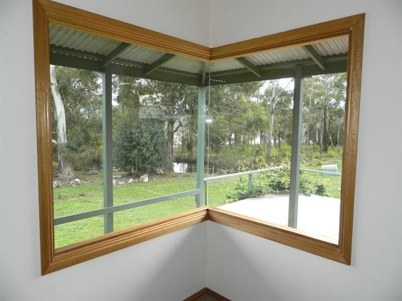 12 Walters Road, Wattle Grove TAS 7109