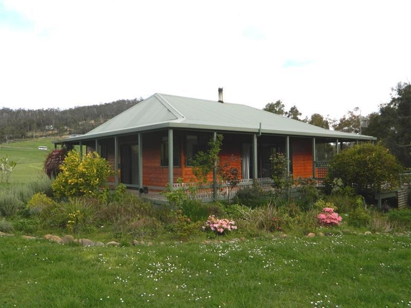 12 Walters Road, Wattle Grove TAS 7109