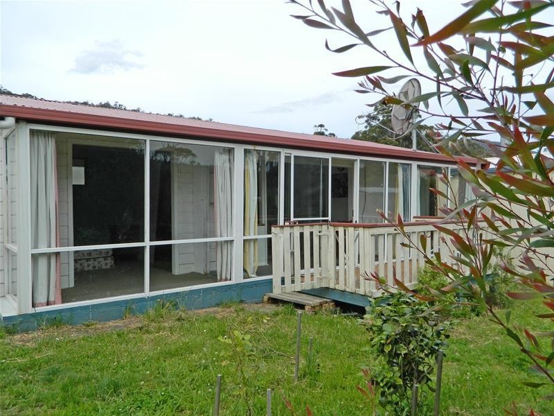 6696 Channel  Highway, Deep Bay TAS 7112